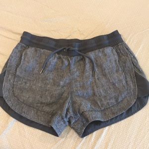 Athleta shorts size 8